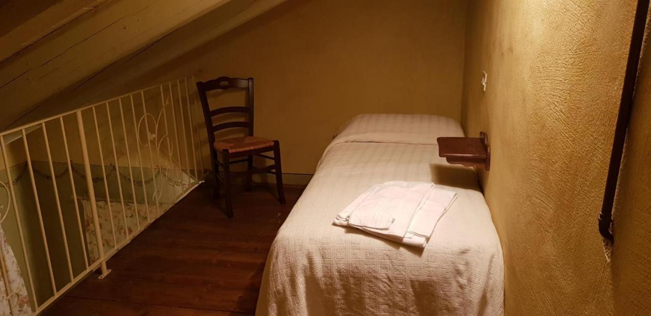 Agriturismo Fiore Di Campo Фермо Екстер'єр фото